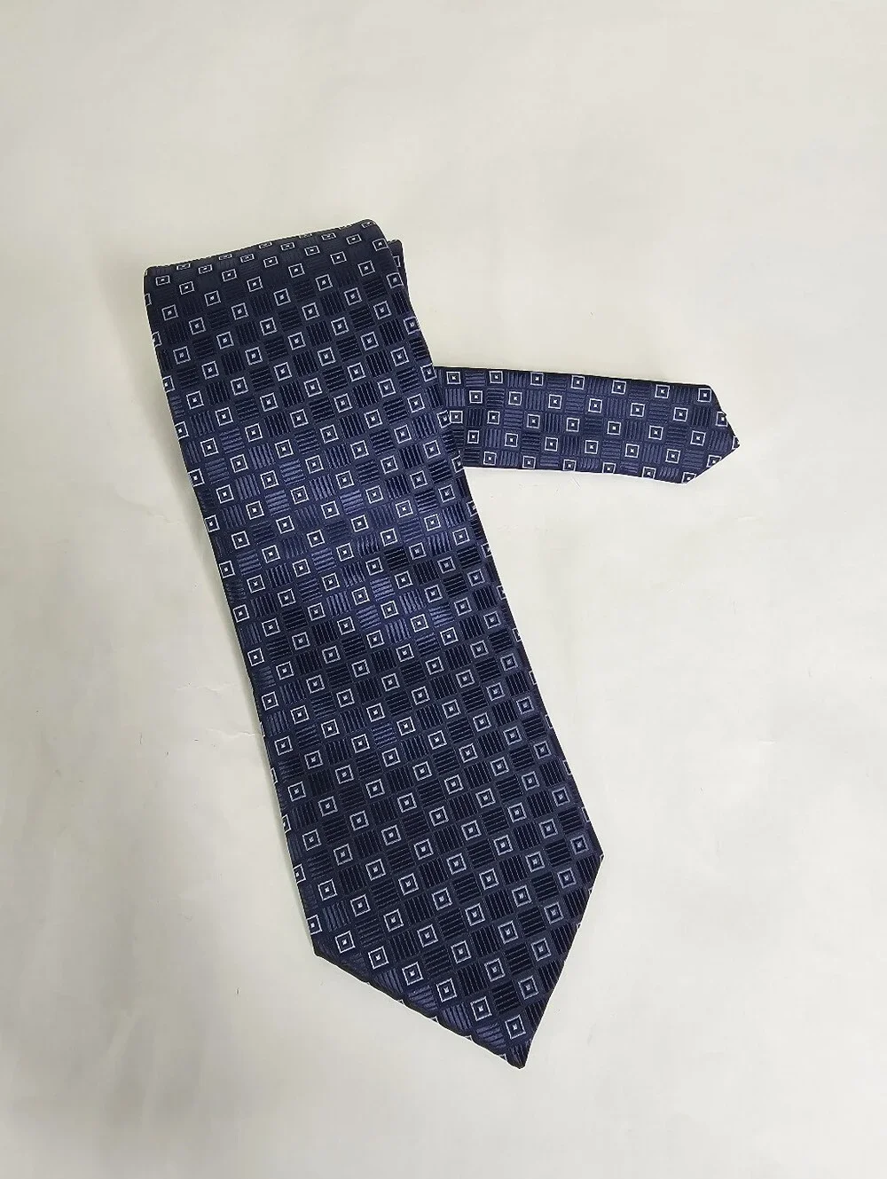 Guangdong Science Center Navy Geometric Square Print Tie